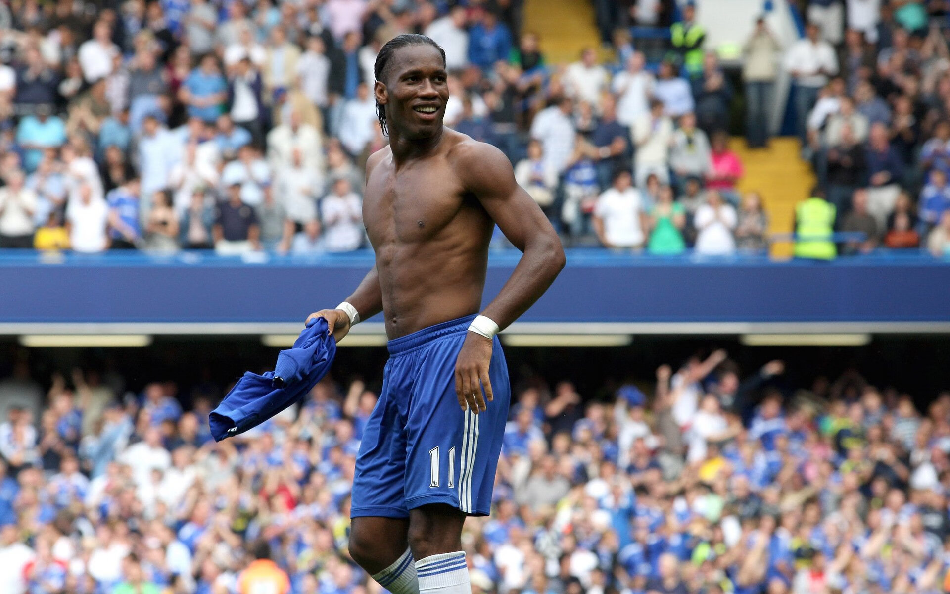 “高新体育中心武术：传统功夫与现代竞技的精彩对抗”