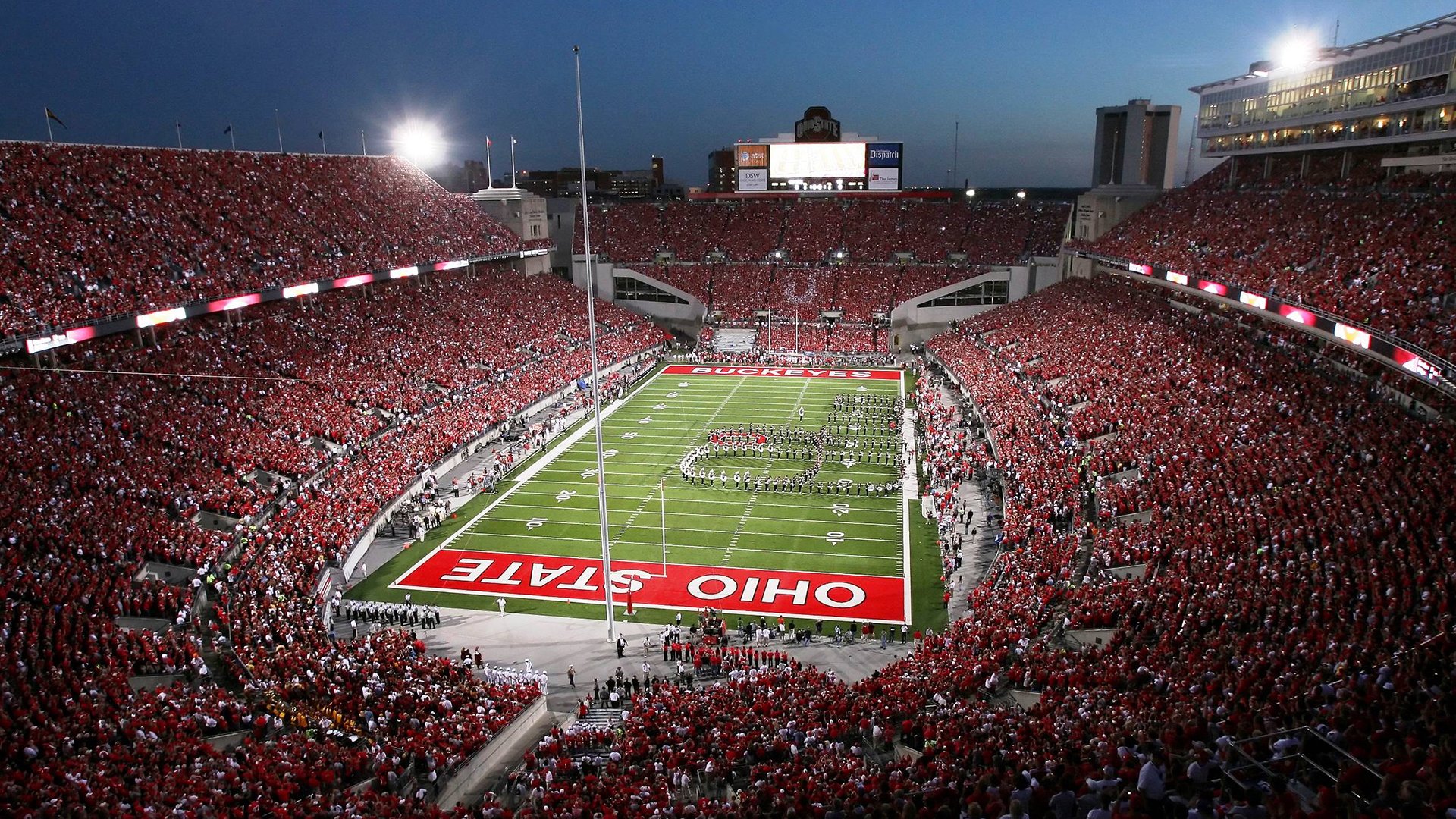 压迫式盯防如何打乱进攻节奏,压迫式是什么动作